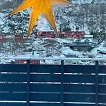 Cosy House With Sunny Terrace, Garden And Fjord View Semesterbostad
