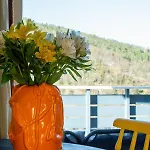 Semesterbostad Cosy House With Sunny Terrace, Garden And Fjord View
