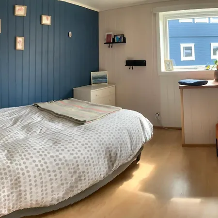 Cosy House With Sunny Terrace, Garden And Fjord View *