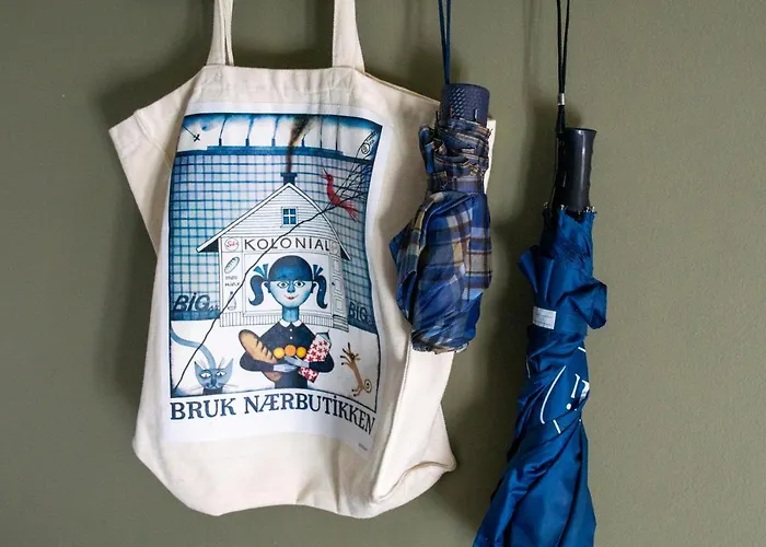 Cosy House With Sunny Terrace, Garden And Fjord View Vakantiehuis *