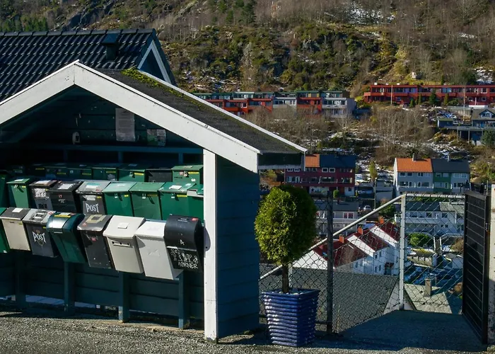 Casa vacanze Cosy House With Sunny Terrace, Garden And Fjord View Bergen